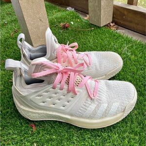 Adidas James Harden volume two shoes in Light Grey￼